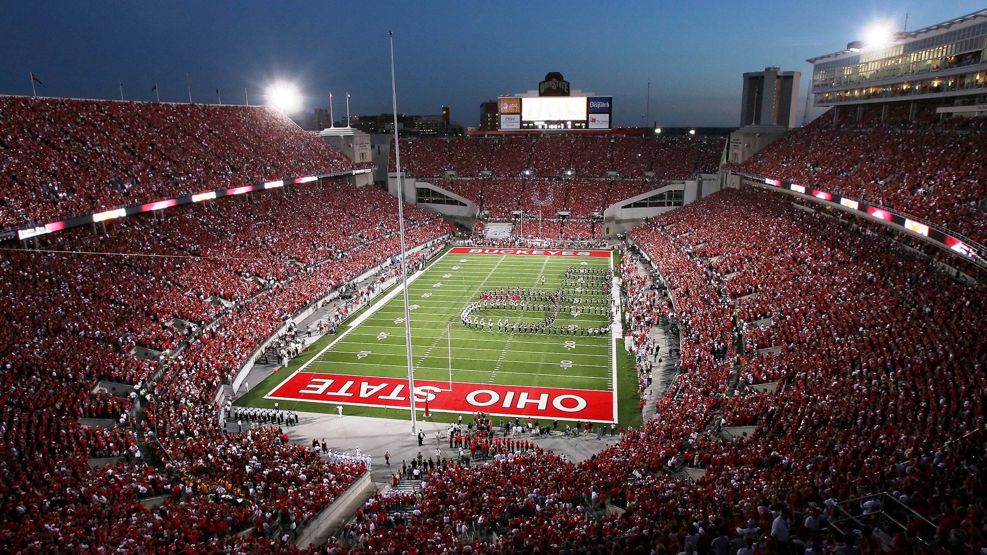 卢克-肖状态回勇难撼动南门布局，英媒曝其重返英格兰队前景渺茫